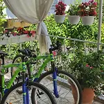Imperium - With Terrace, Free Bikes Apartamento Split