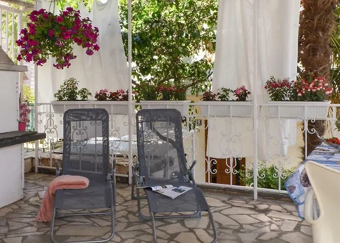 Апартаменти Imperium - With Terrace, Free Bikes