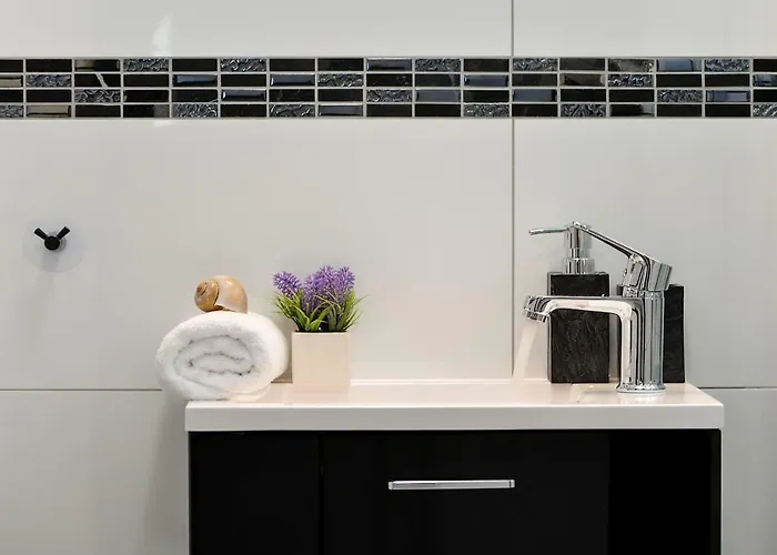 Imperium - With Terrace, Free Bikes